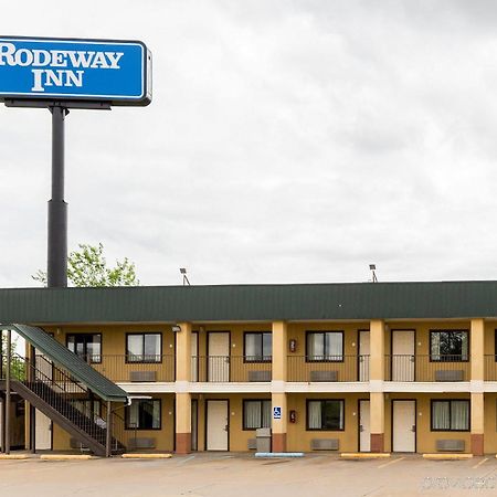 Rodeway Inn Александрия Екстериор снимка
