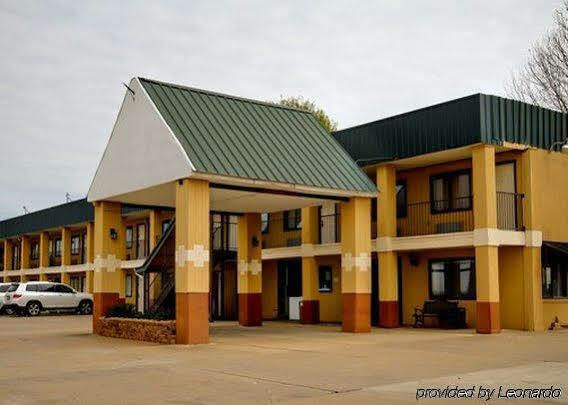 Rodeway Inn Александрия Екстериор снимка